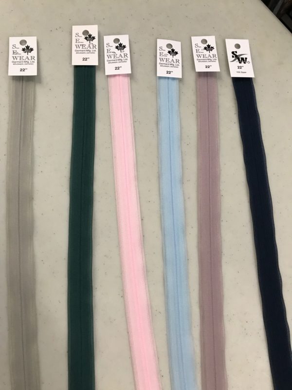 YKK Zipper 22" - Image 2