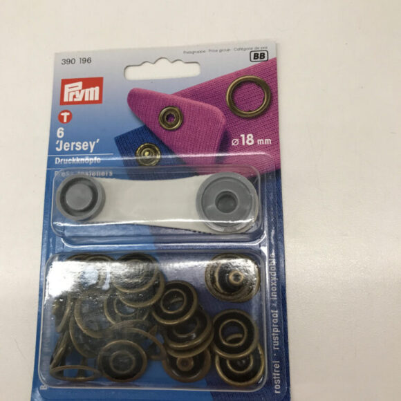 snap fasteners